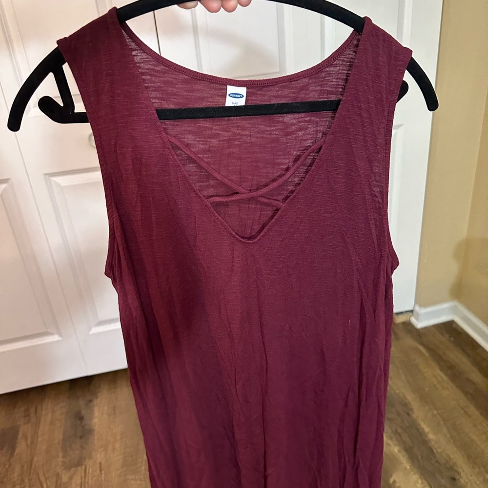Old Navy Luxe Tank Top in Burgundy